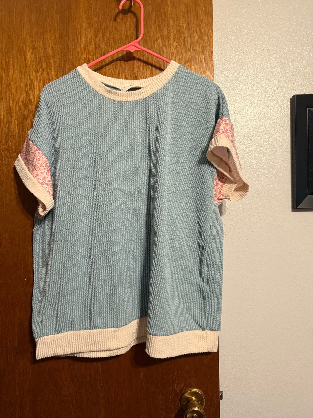 Light Blue Knit Short-Sleeve Top with Cream Trim